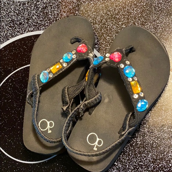 OP gem flip flops size 7/8 toddler - Picture 2 of 3